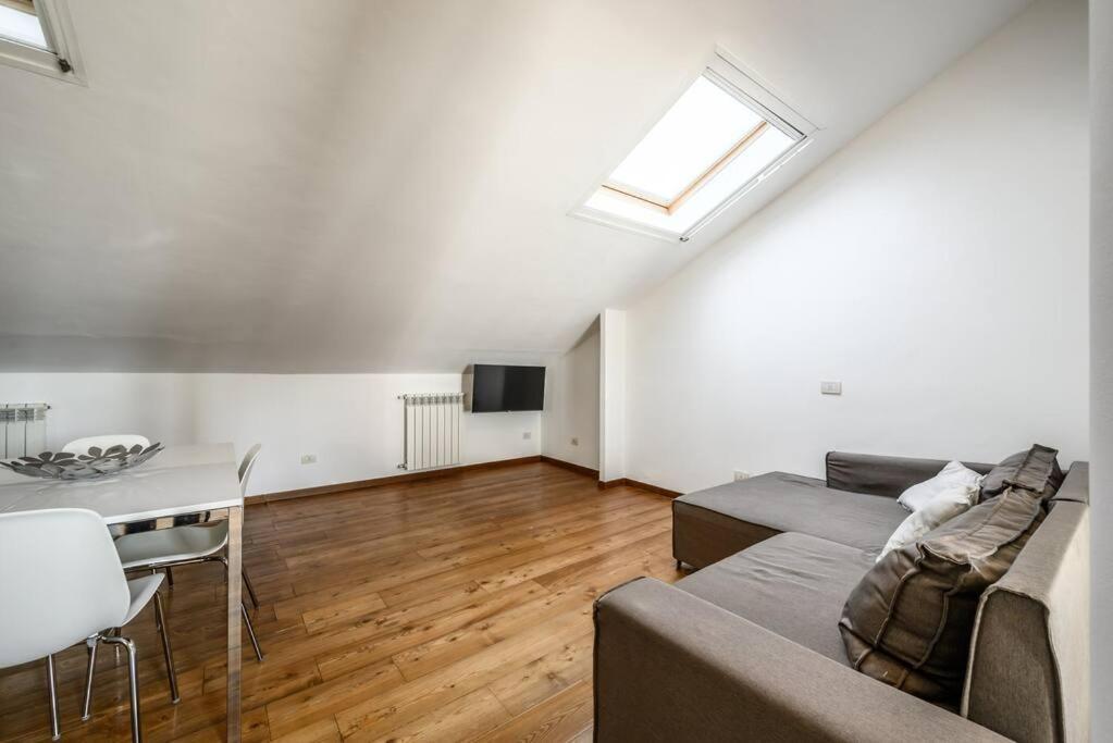 Buenos Aires' Nest - 10 Minutes From Duomo With Terrace Διαμέρισμα Μιλάνο Εξωτερικό φωτογραφία