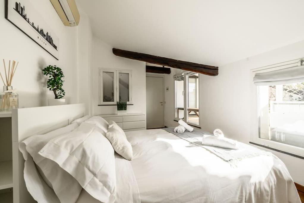 Buenos Aires' Nest - 10 Minutes From Duomo With Terrace Διαμέρισμα Μιλάνο Εξωτερικό φωτογραφία