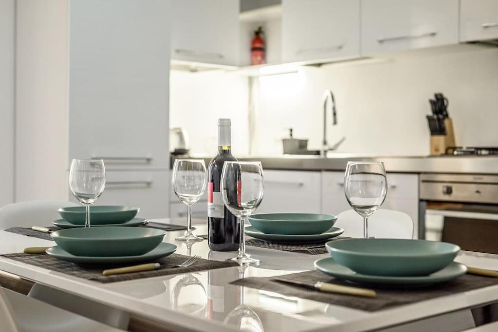 Buenos Aires' Nest - 10 Minutes From Duomo With Terrace Διαμέρισμα Μιλάνο Εξωτερικό φωτογραφία